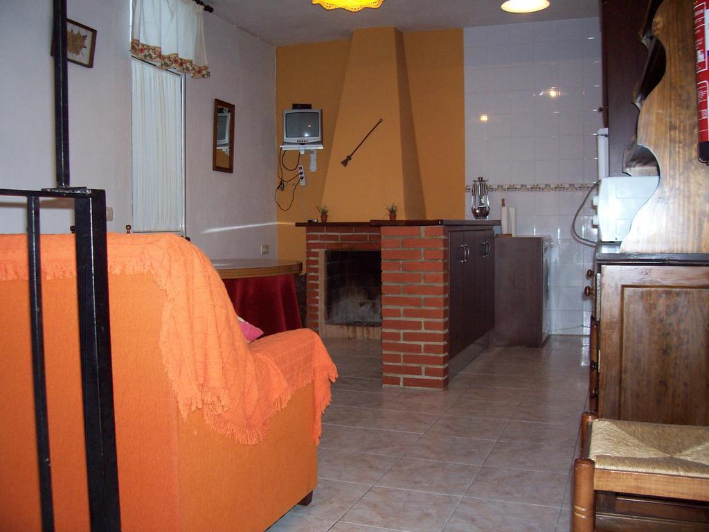 Casa Amigo Appartement Castano de Robledo Buitenkant foto